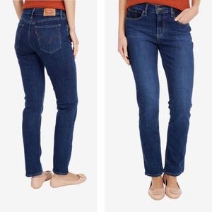 Levi’s 505 Straight Jeans size 8 Dark Wash